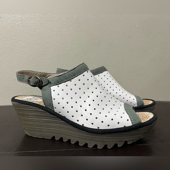 Fly London "Yile" Perforated Leather Wedge Size 7.5-8 - Picture 1 of 12